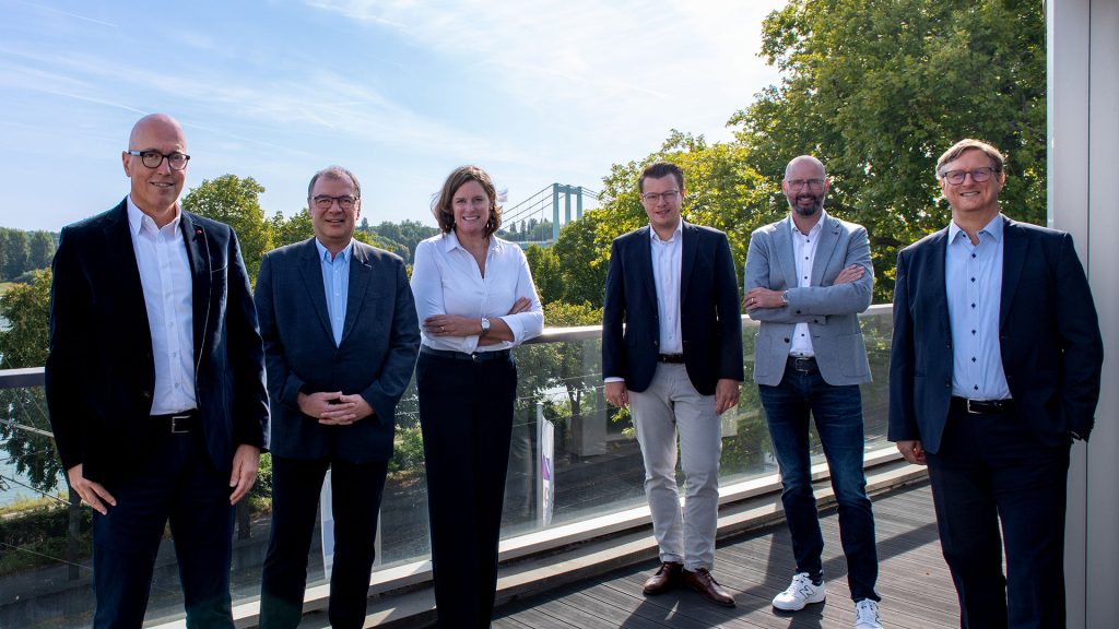 Jobs Steuerfachangestellte Köln & Zülpich | Jetzt als Steuerfachangestellte:r (m/w/d) bewerben und Teil des Teams werden!